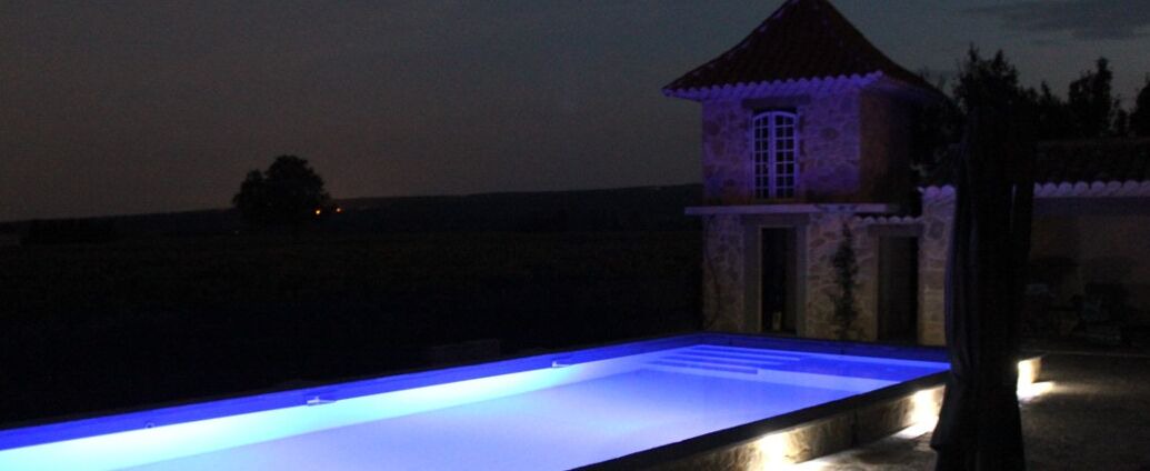 Photo of Outdoor in Sainte-Cecile-les-Vignes