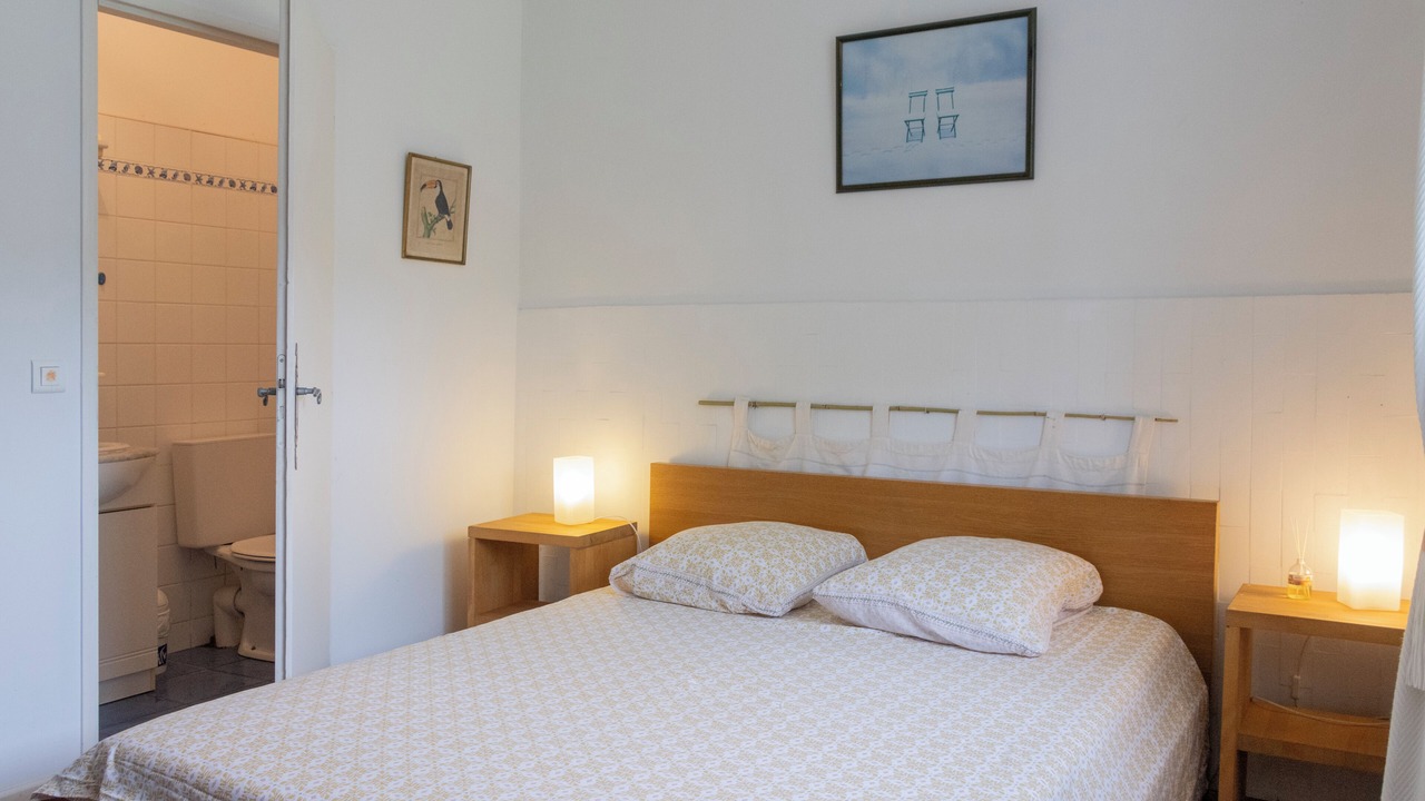 Photo of Bedroom in Pons