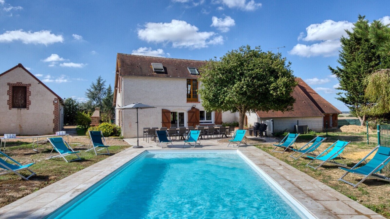Photo of Outdoor in La Ville-aux-Clercs