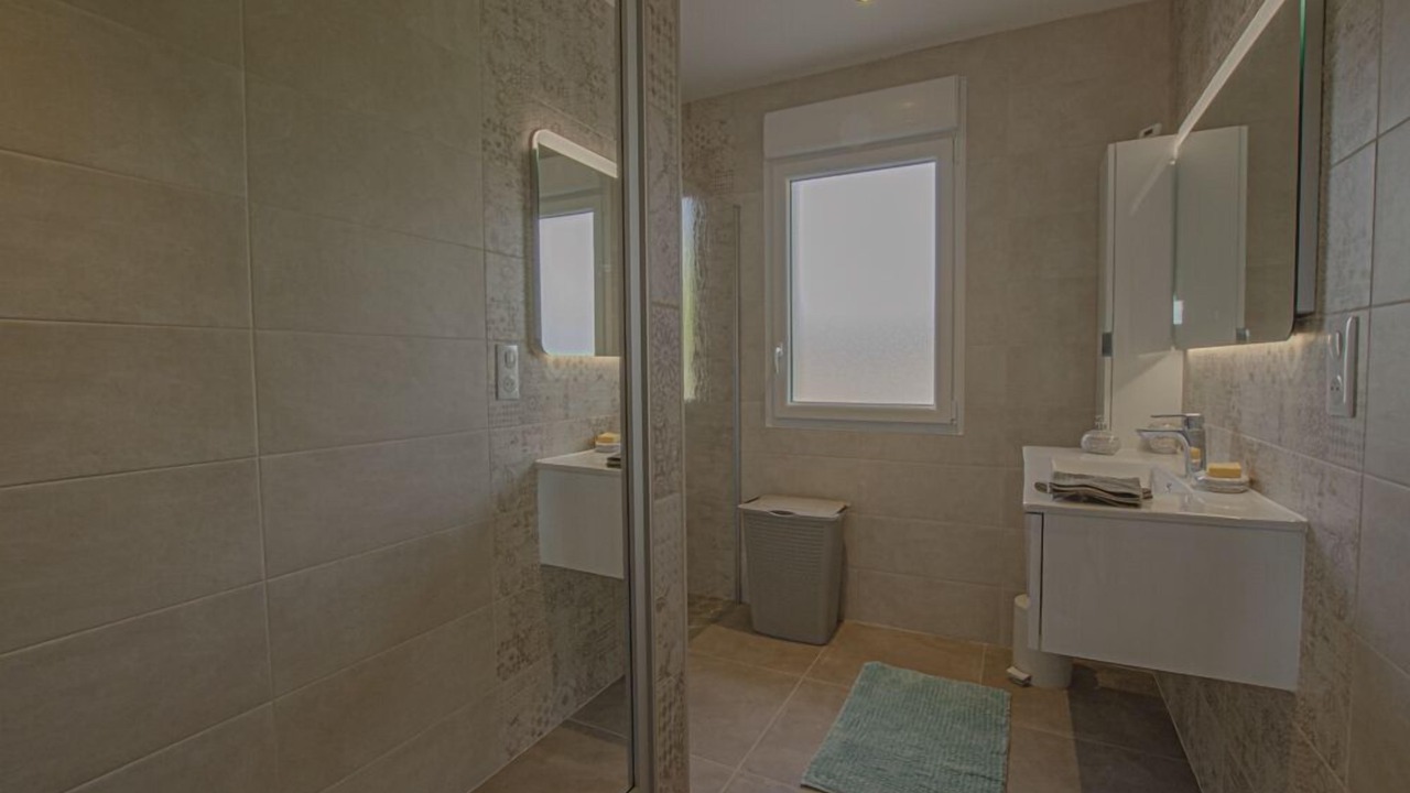 Photo of Bathroom in Coclois