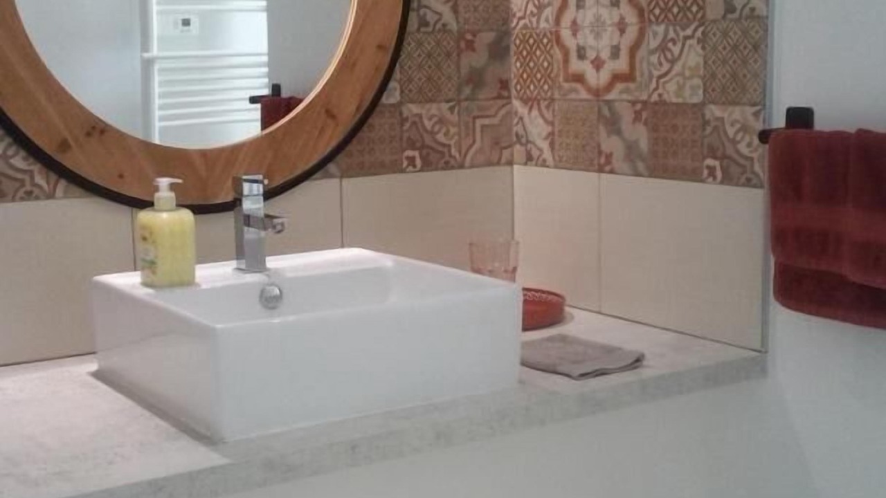 Photo of Bathroom in Sollies-Toucas