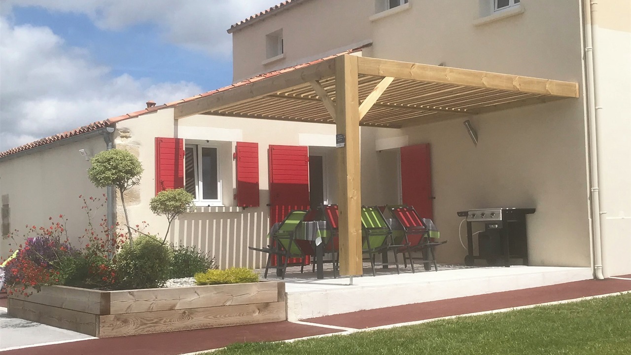 Photo of Patio Balcony in Mervent