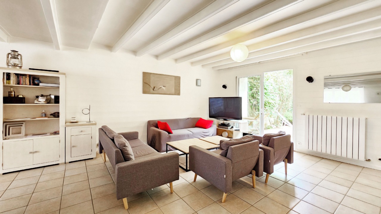 Photo of Livingroom in Le Mazeau