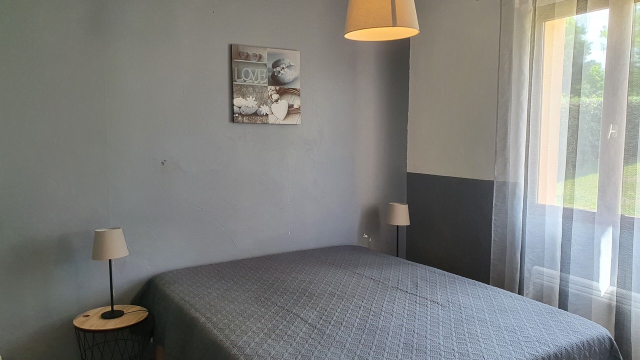 Photo of Bedroom in Salviac