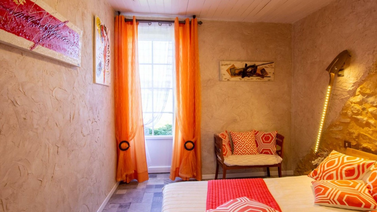 Photo of Bedroom in Limeuil