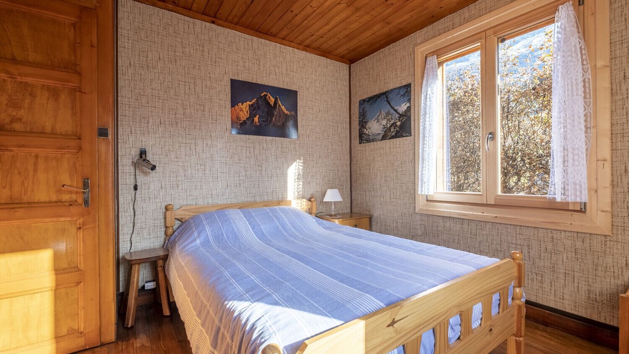 Photo of Bedroom in Les Bossons