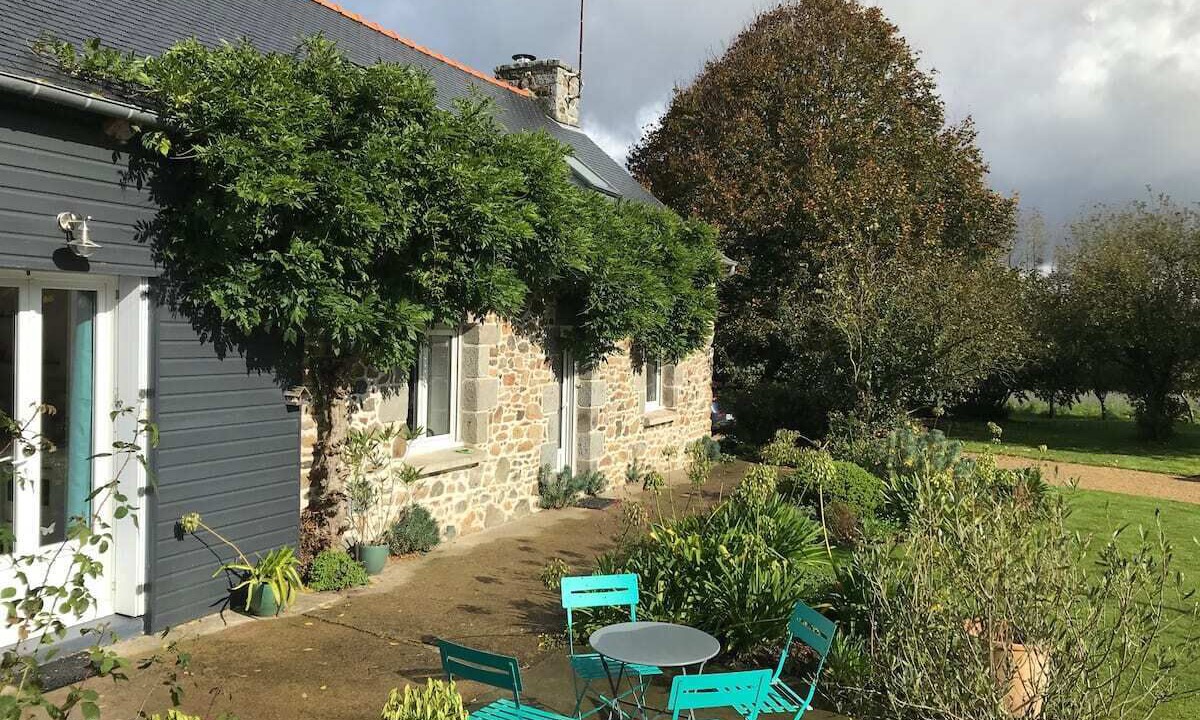 Photo of Outdoor in Plelo