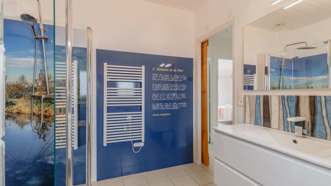 Photo of Bathroom in Fromentine