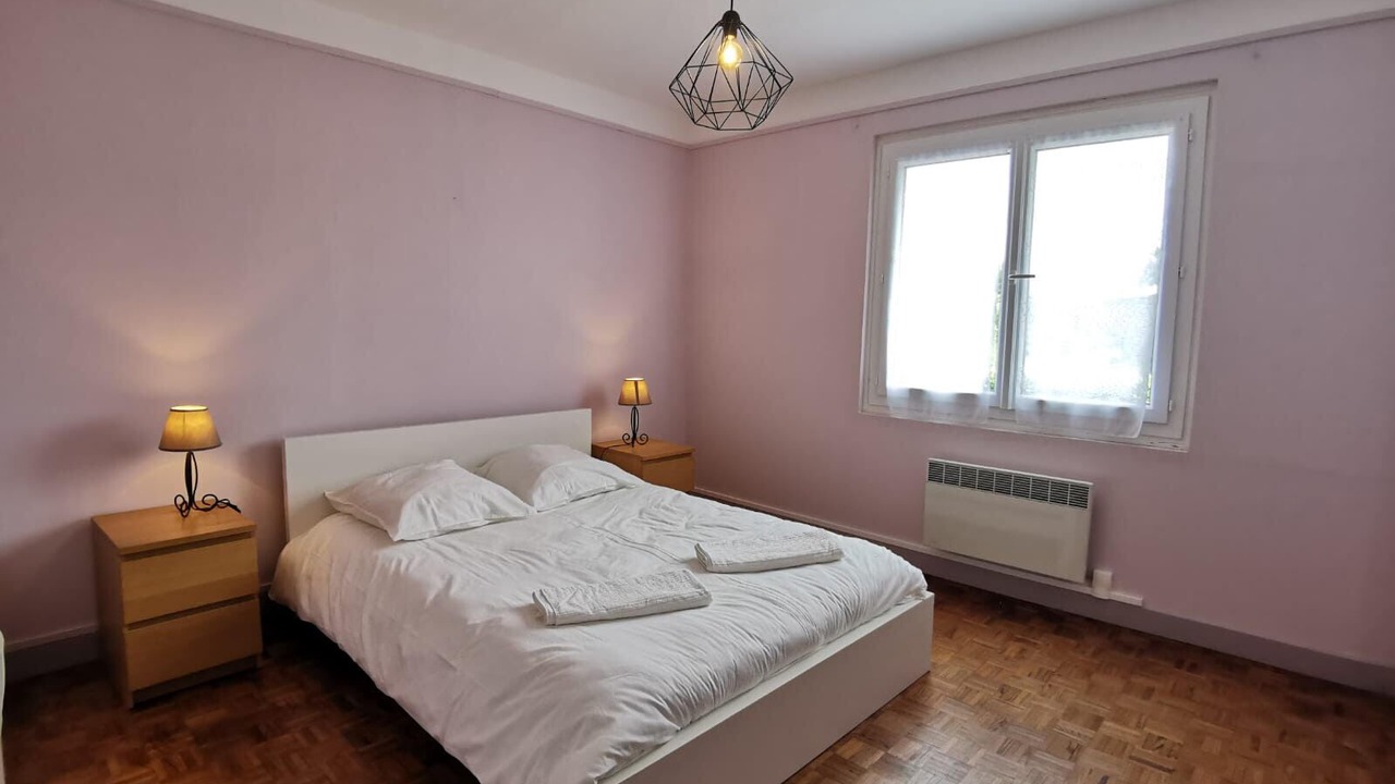 Photo of Bedroom in Linxe