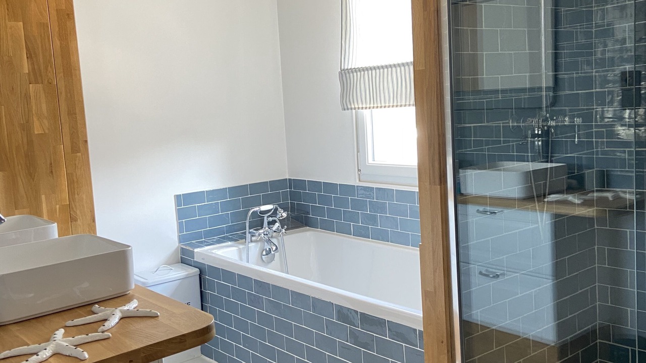 Photo of Bathroom in Barneville-Carteret