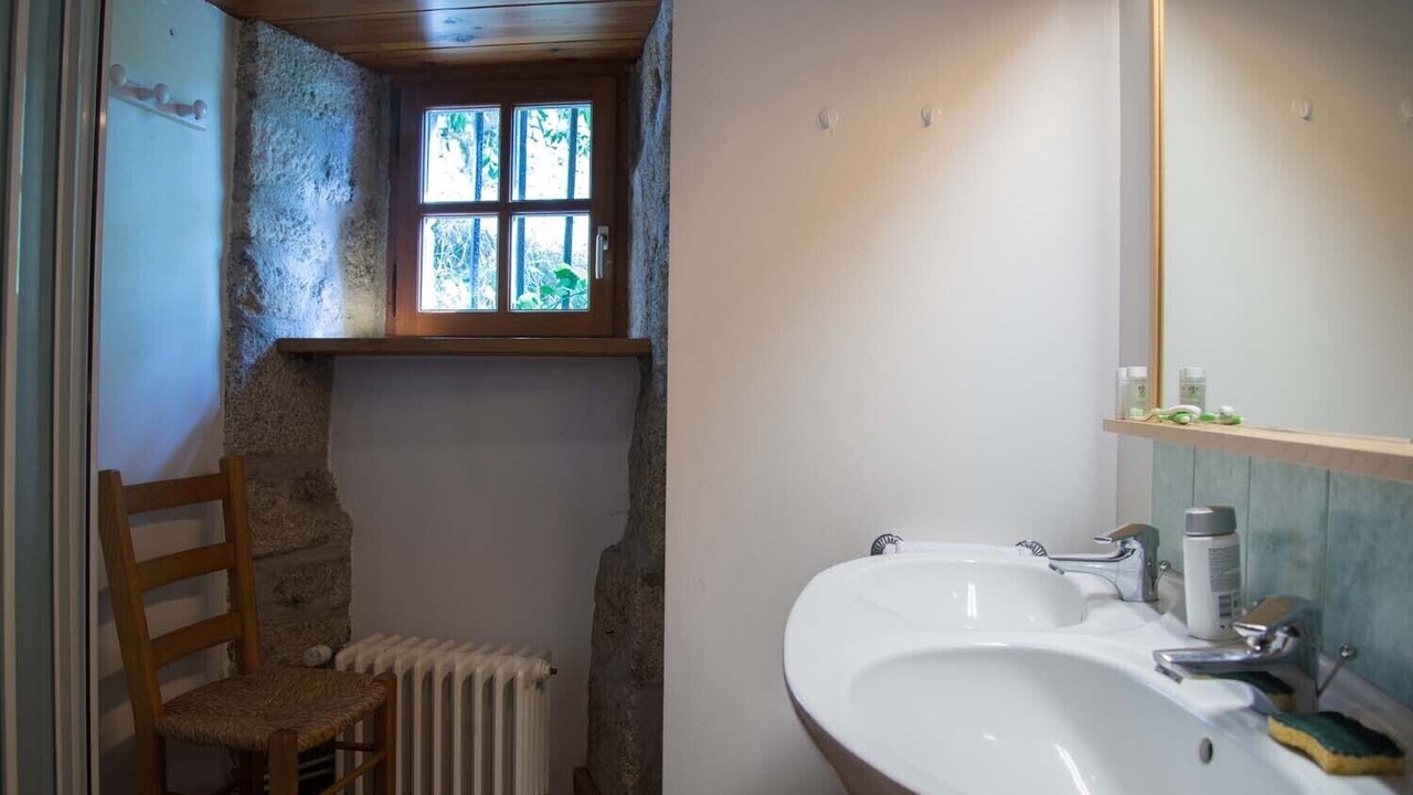 Photo of Bathroom in Arzenc-d'Apcher
