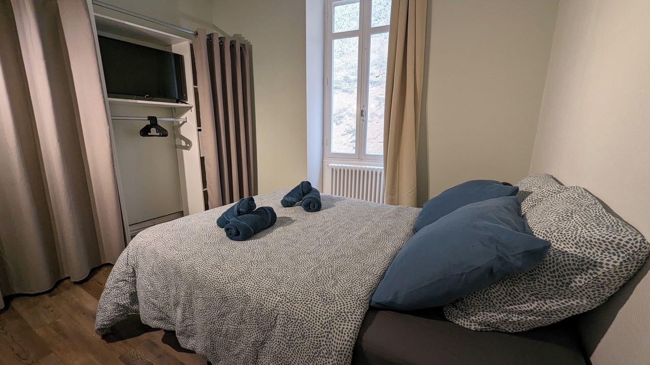 Photo of Bedroom in Blaye