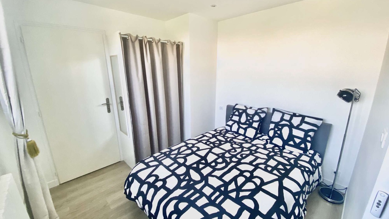 Photo of Bedroom in Cholet