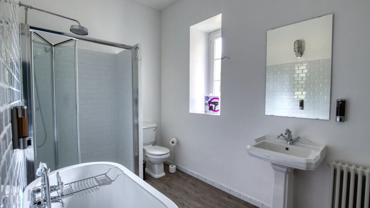 Photo of Bathroom in Beaumont-les-Autels
