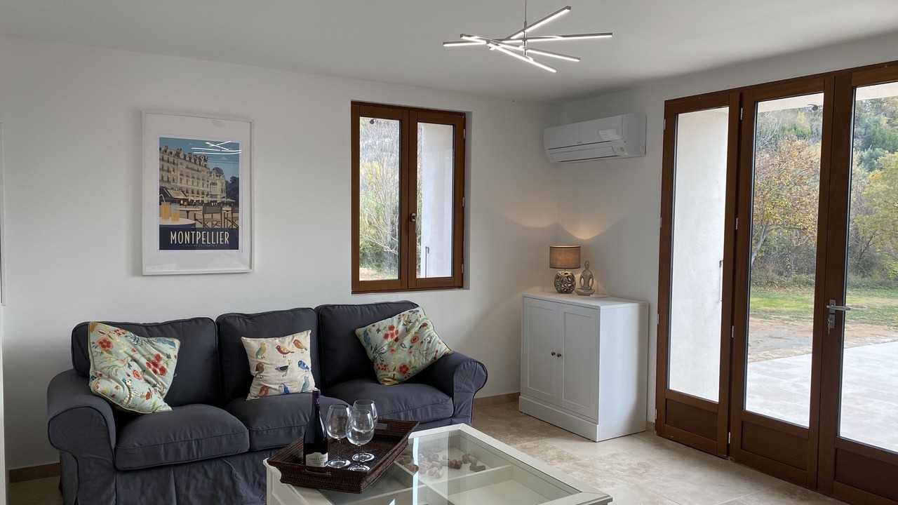 Photo of Livingroom in Quarante