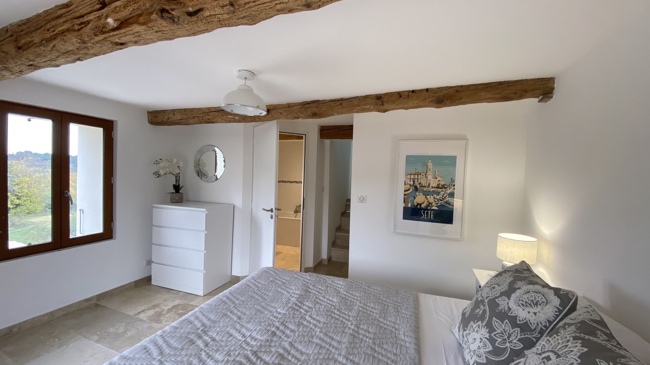 Photo of Bedroom in Quarante