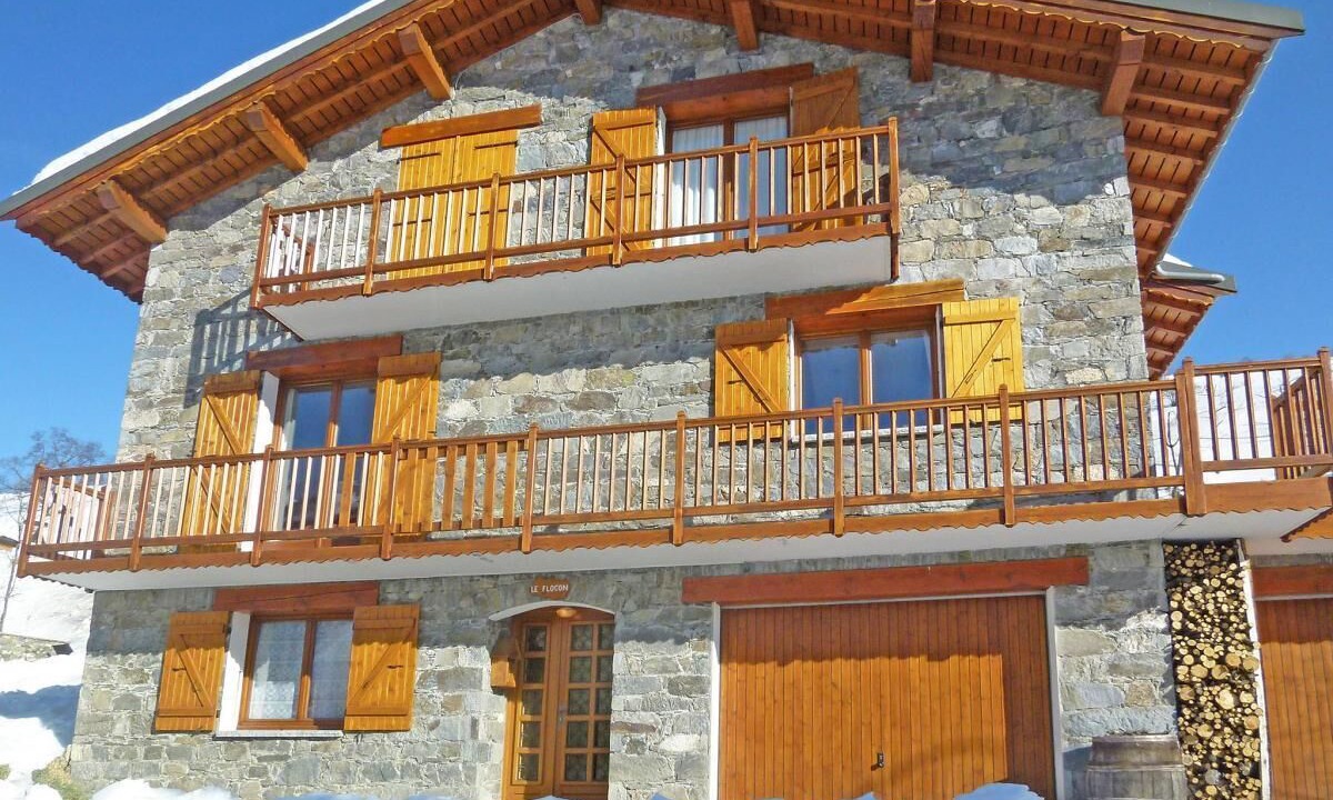 Photo of Outdoor in Praranger