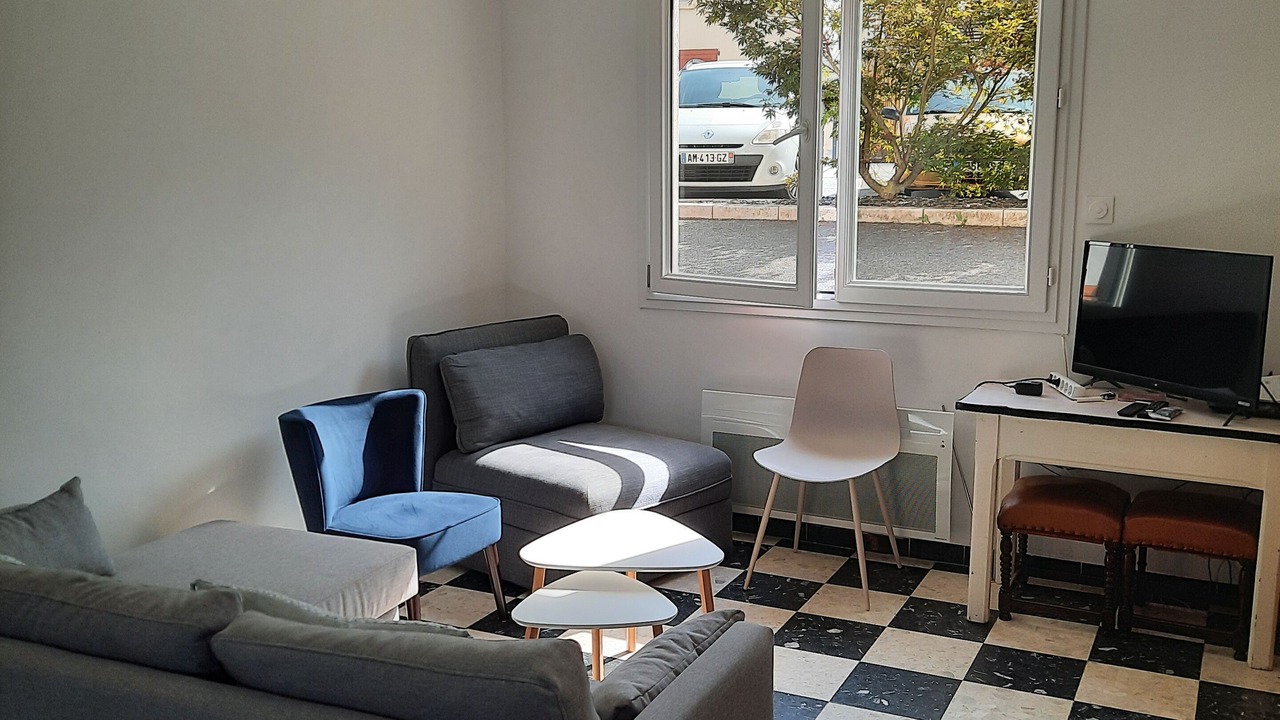 Photo of Livingroom in Aston