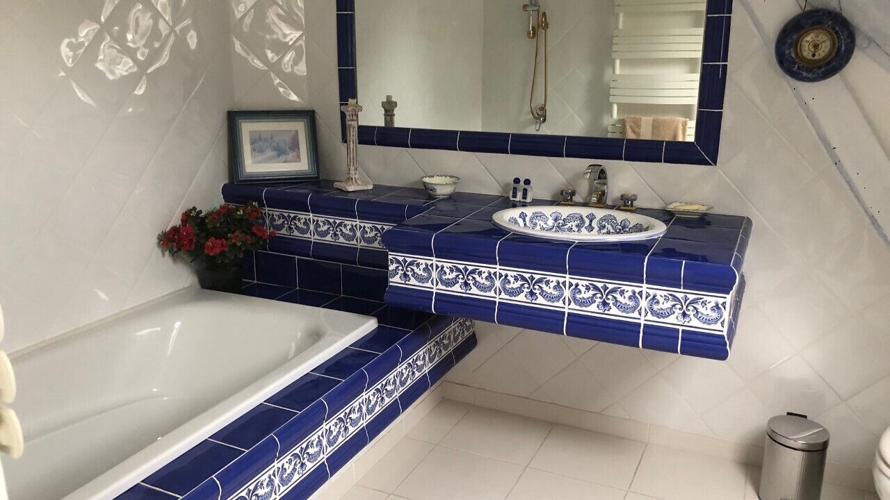 Photo of Bathroom in Prunay-Cassereau