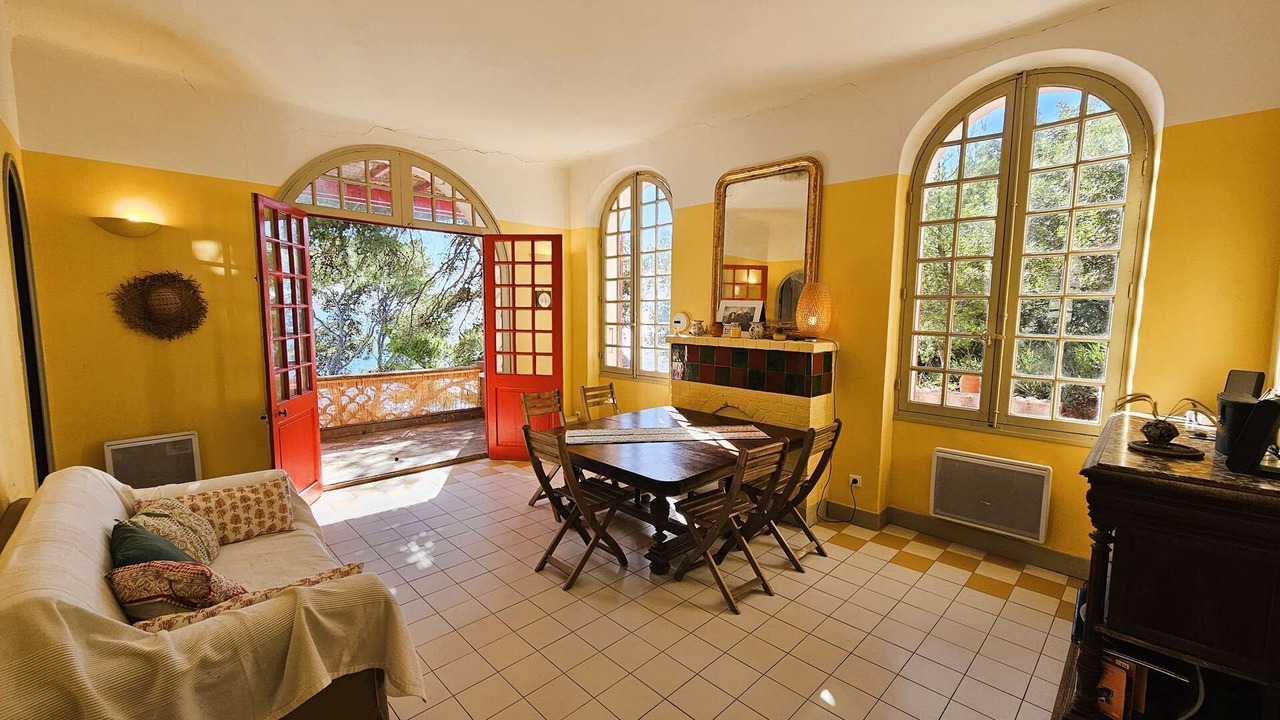 Photo of Livingroom in Saint-Mandrier-sur-Mer