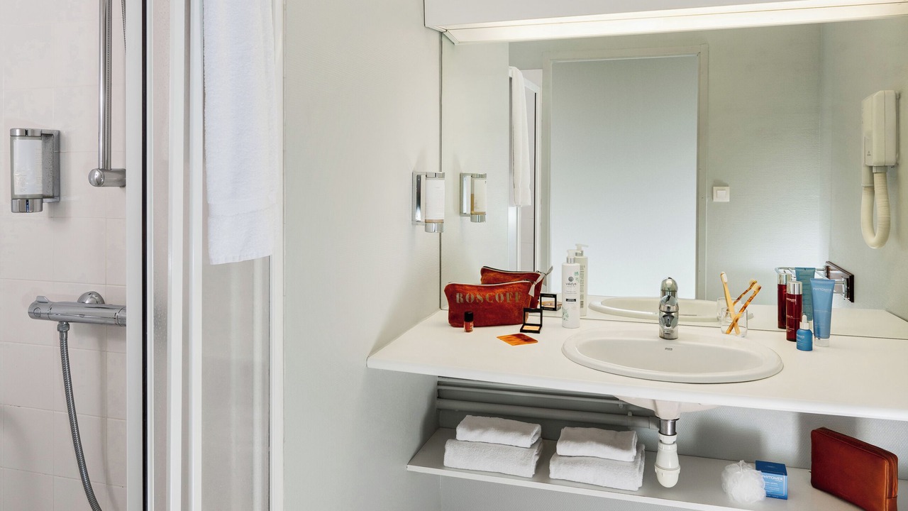 Photo of Bathroom in Roscoff