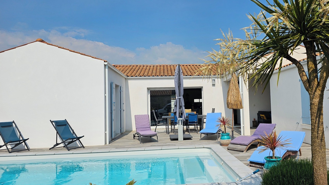 Photo of Outdoor in Cheray