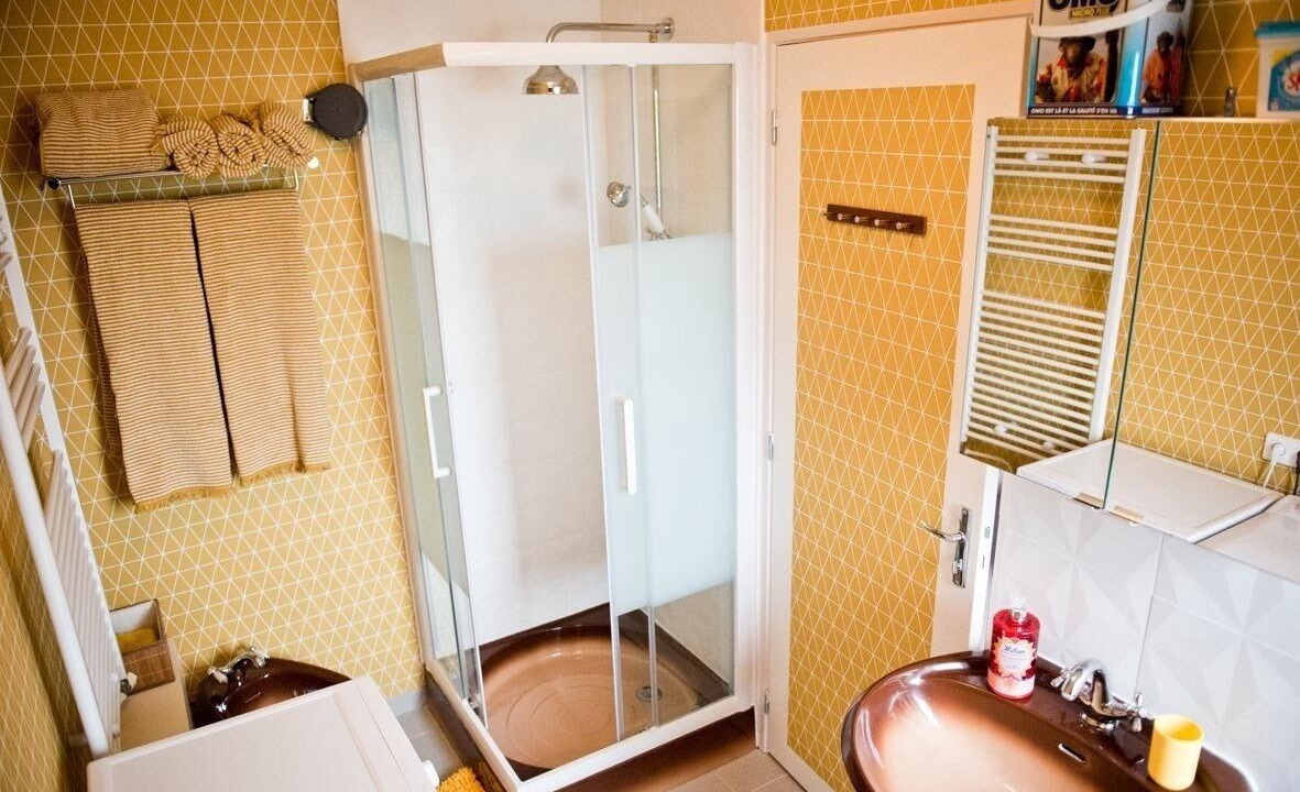 Photo of Bathroom in Mondrepuis