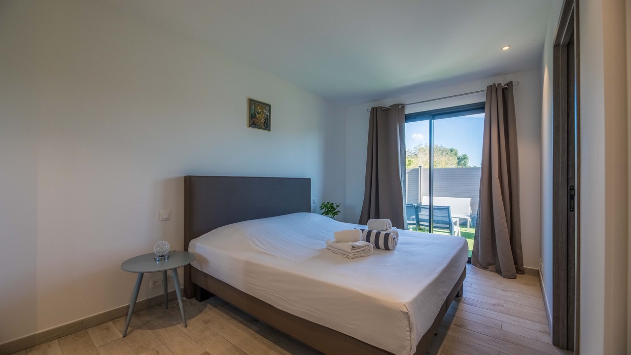 Photo of Bedroom in Cala Rossa