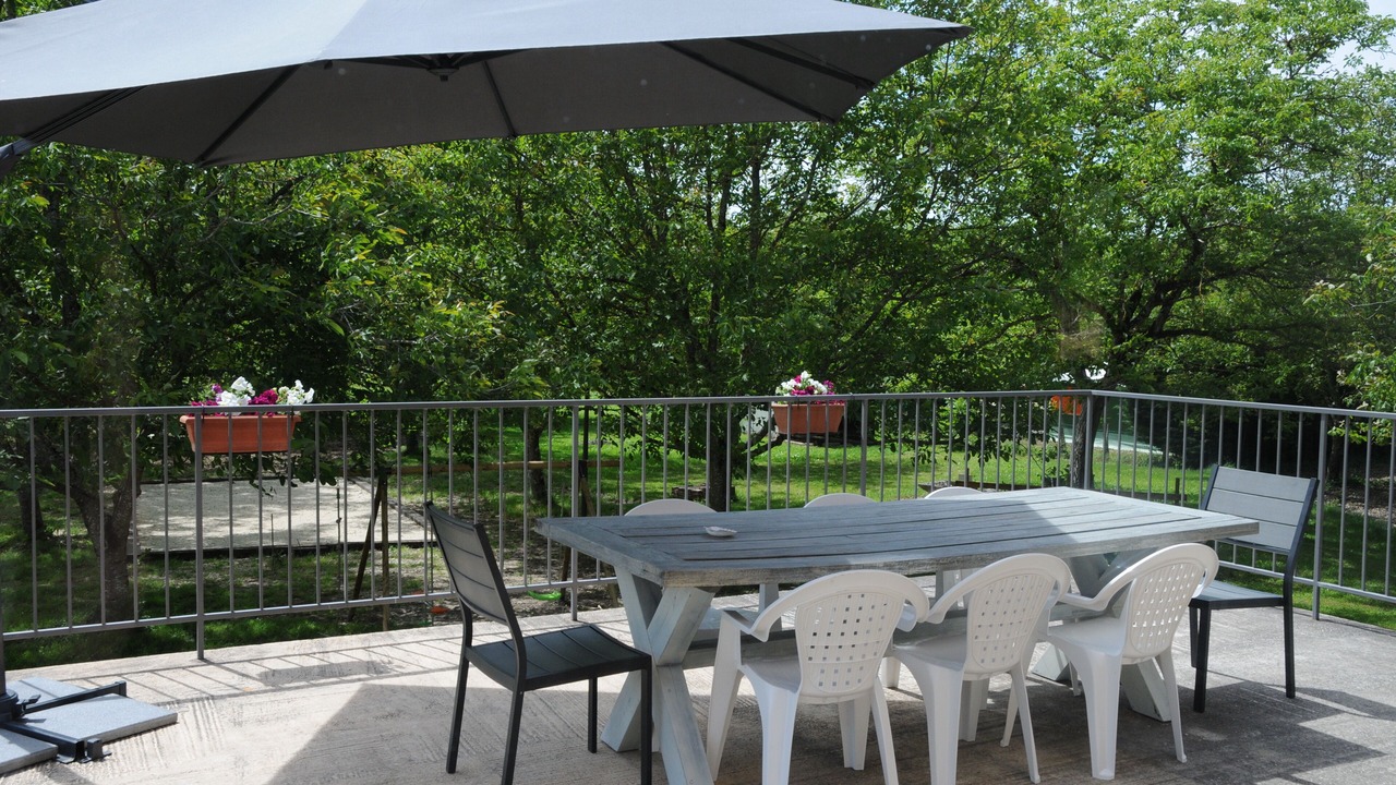 Photo of Outdoor in Meyronne