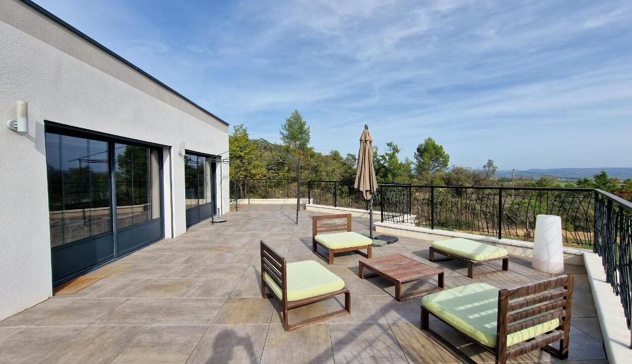 Photo of Patio Balcony in Bessas