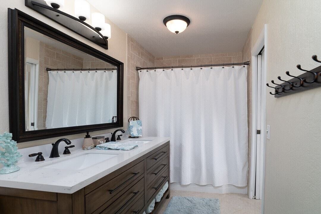 Photo of Bathroom in Singer Island