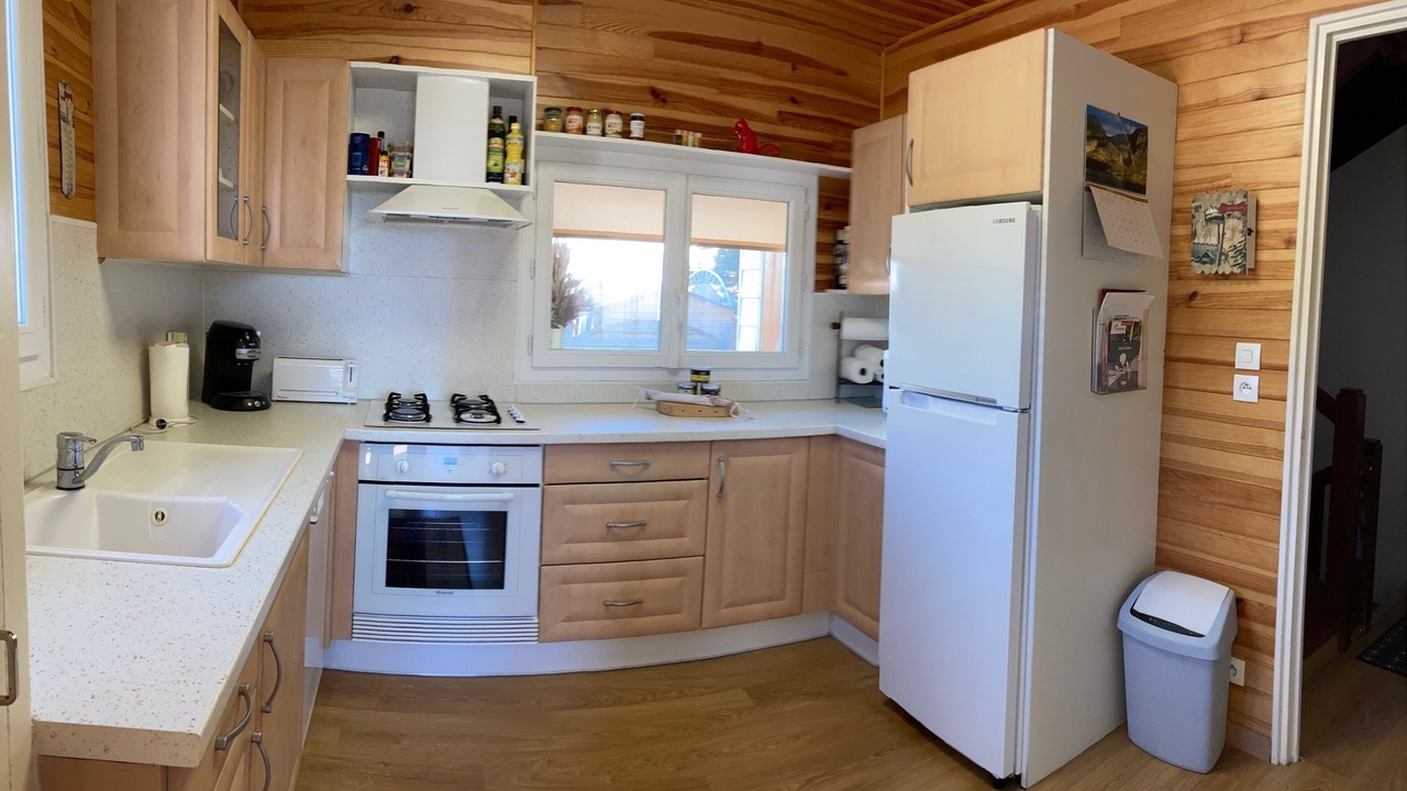 Photo of Kitchen in Font-Romeu-Odeillo-Via