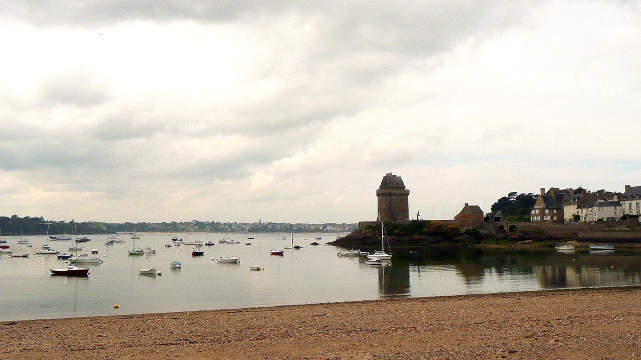 Photo of Others in Le Rosais-La Flourie