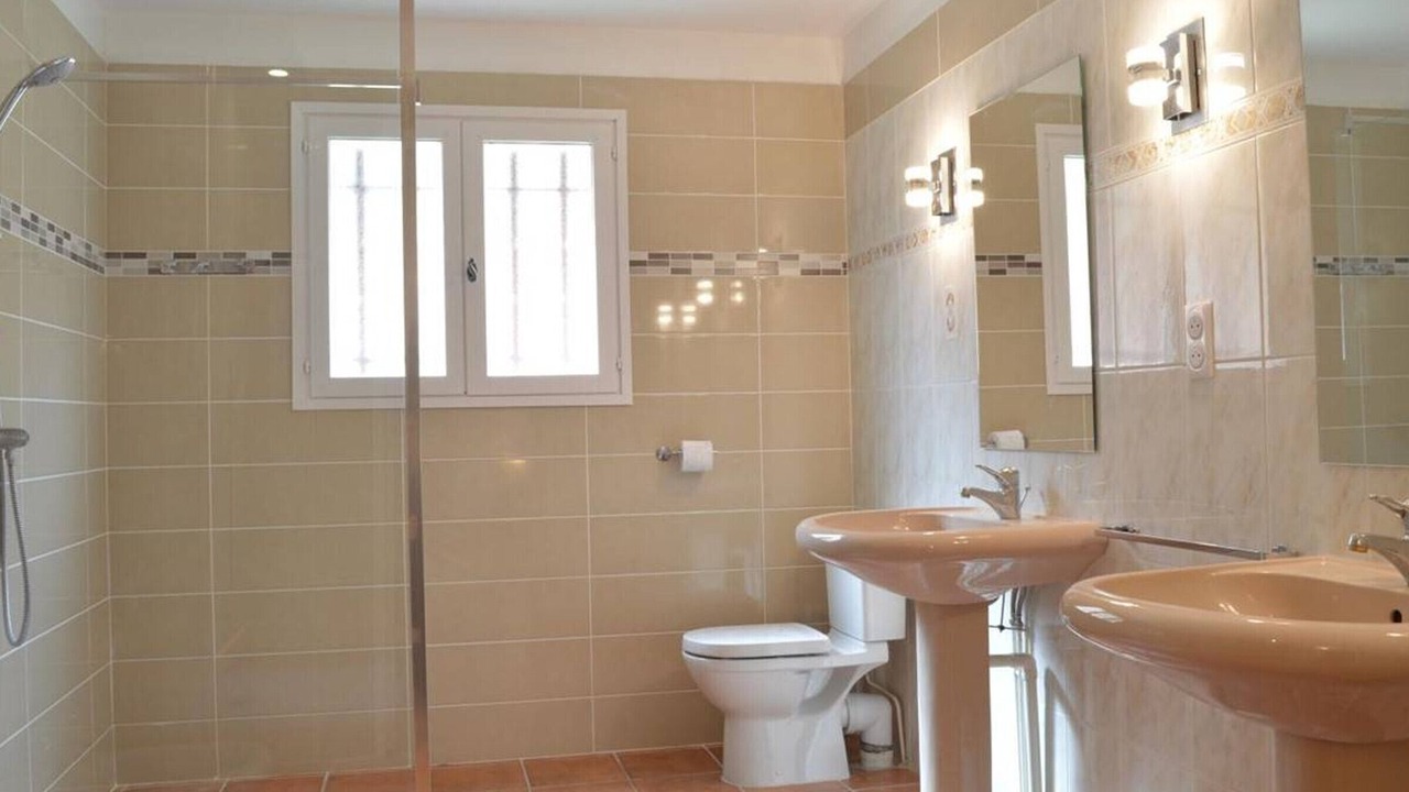 Photo of Bathroom in Banyuls-sur-Mer