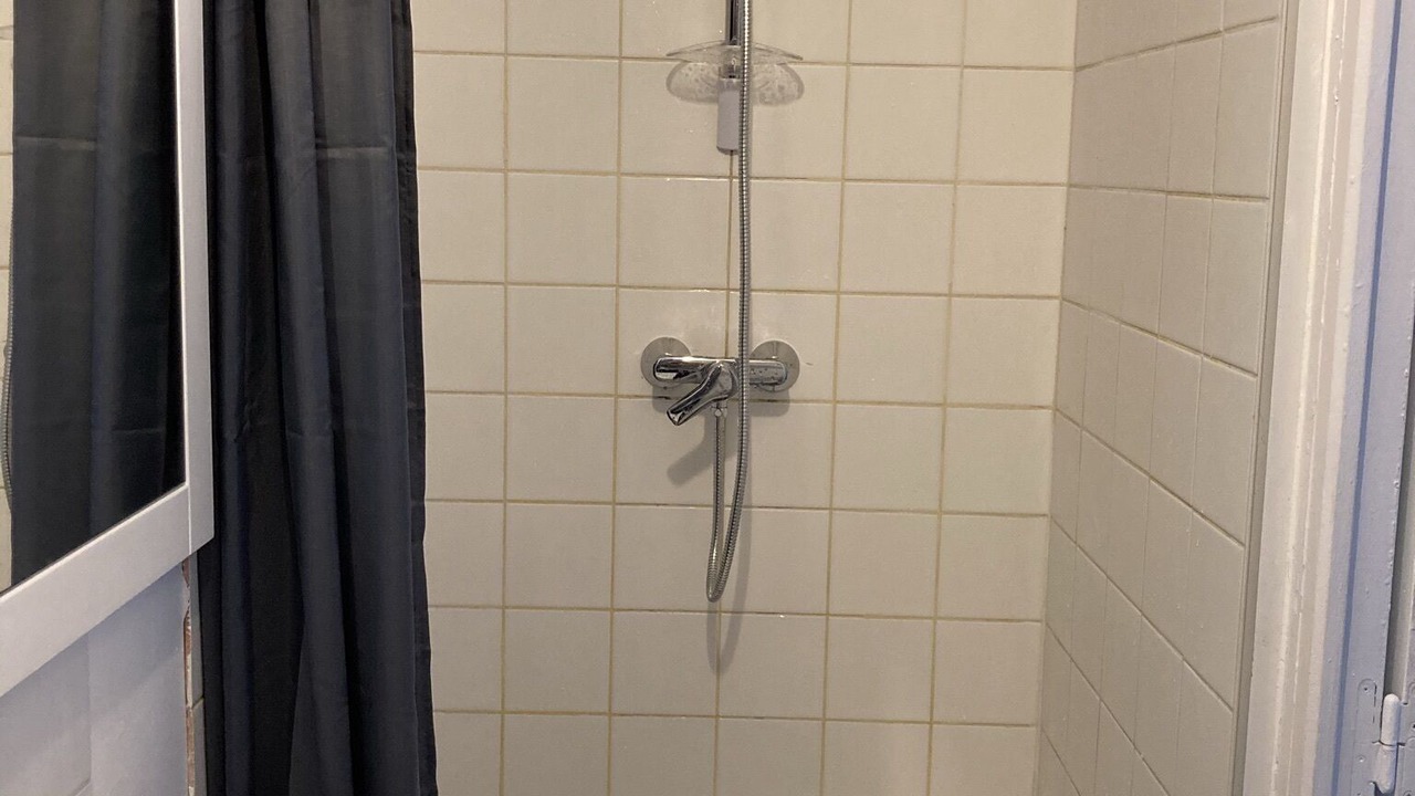 Photo of Bathroom in Dieppe
