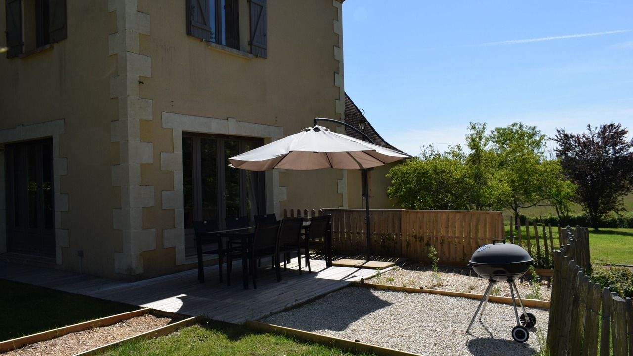 Photo of Outdoor in Salon