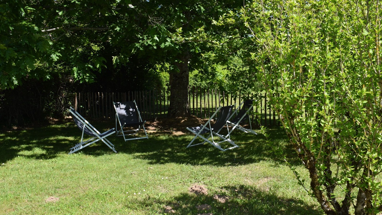 Photo of Outdoor in Salon