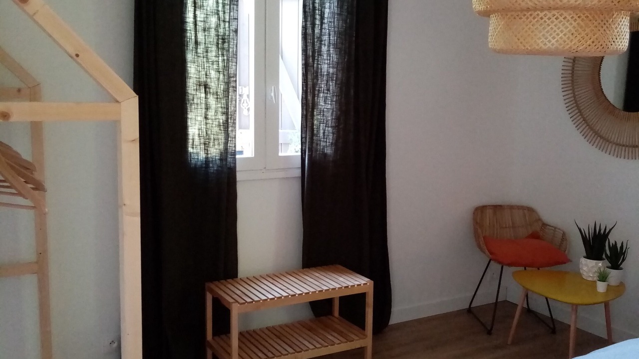 Photo of Bedroom in Salon