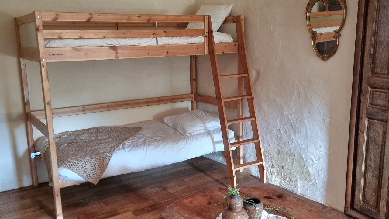 Photo of Bedroom in Saint-Cernin-de-lHerm