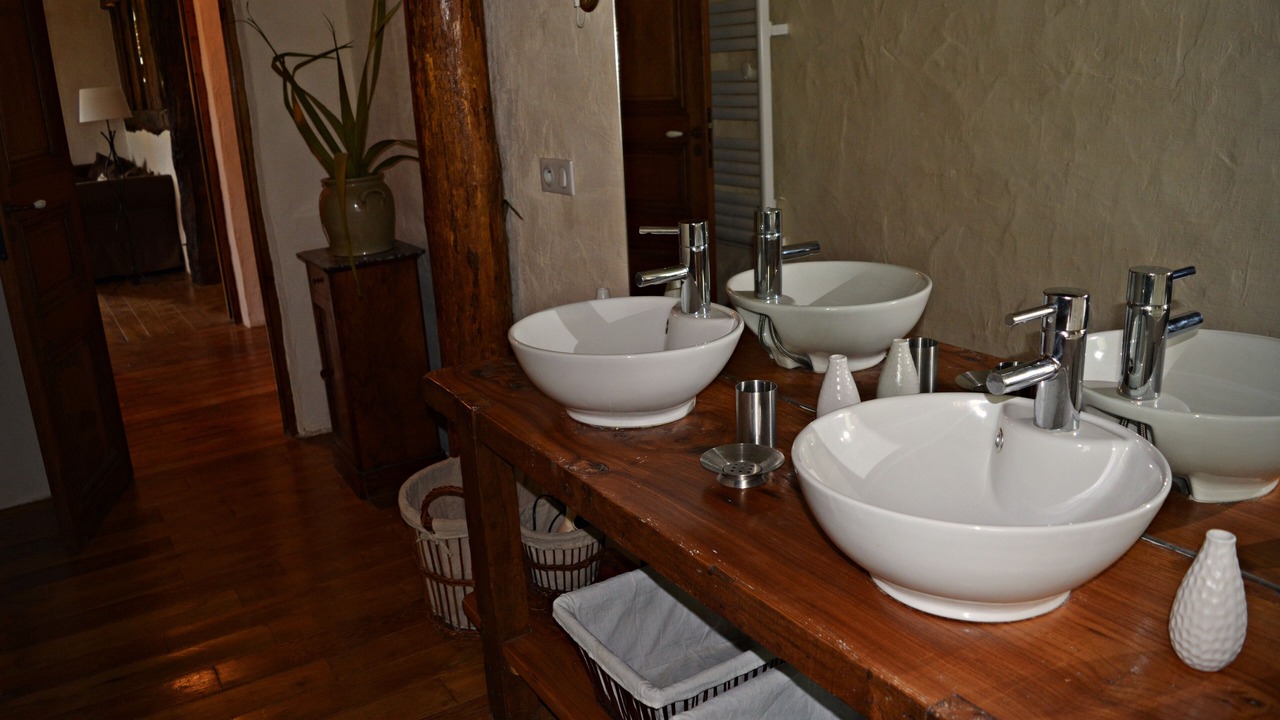 Photo of Bathroom in Saint-Cernin-de-lHerm