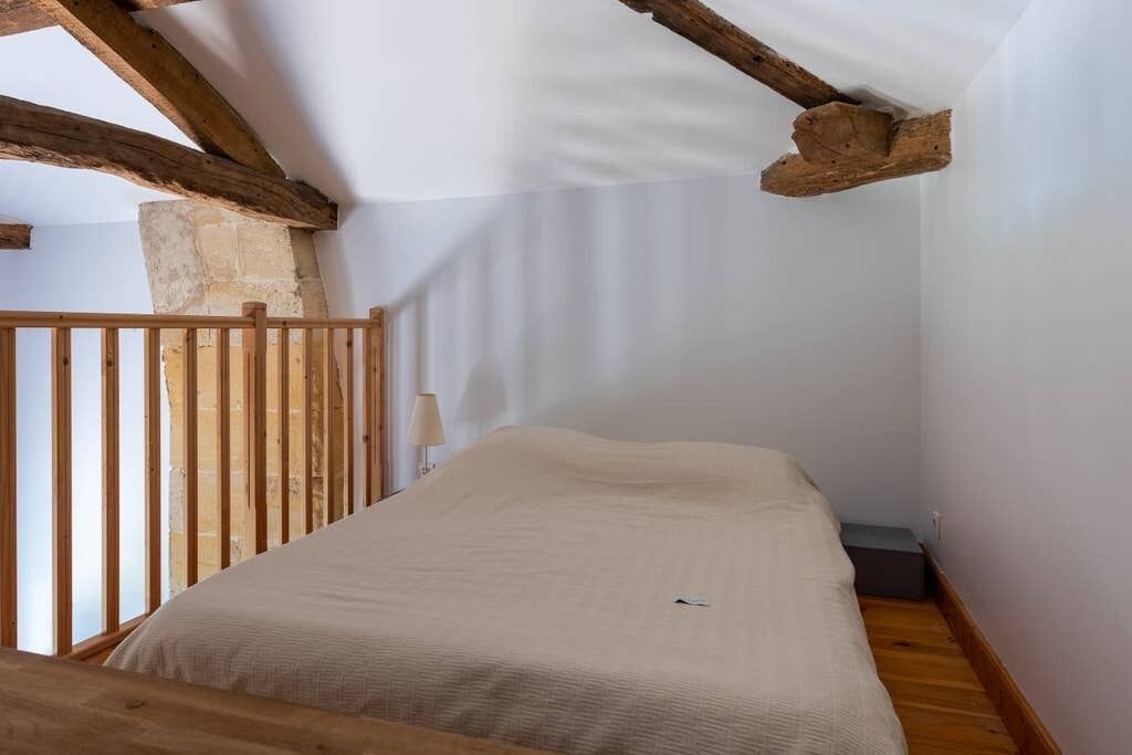 Photo of Bedroom in Guillac
