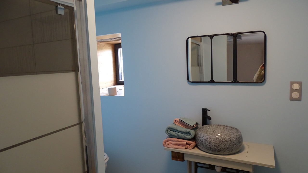 Photo of Bathroom in Marcouyeux (le Jardin)