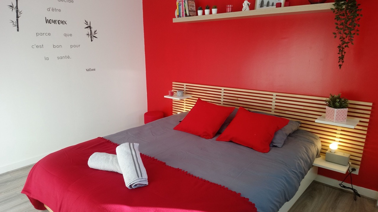 Photo of Bedroom in Downtown