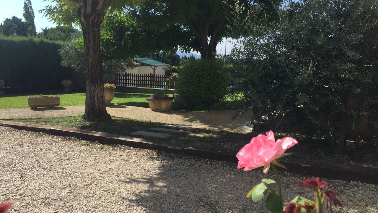 Photo of Outdoor in Saumane-de-Vaucluse