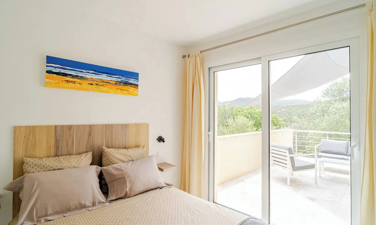 Photo of Bedroom in Corbere