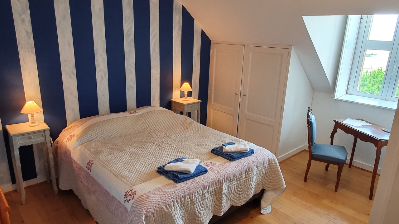 Photo of Bedroom in Leyritz-Moncassin