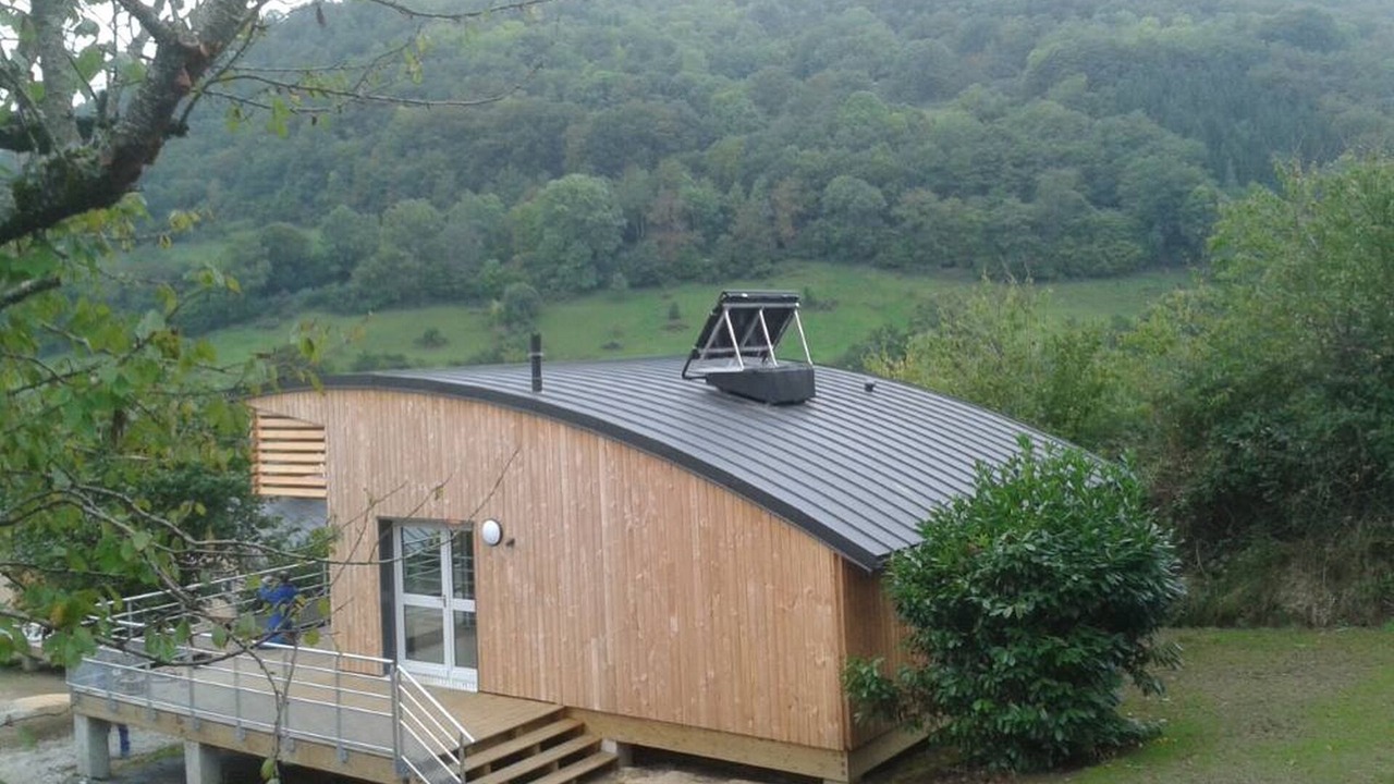 Photo of Outdoor in Menet