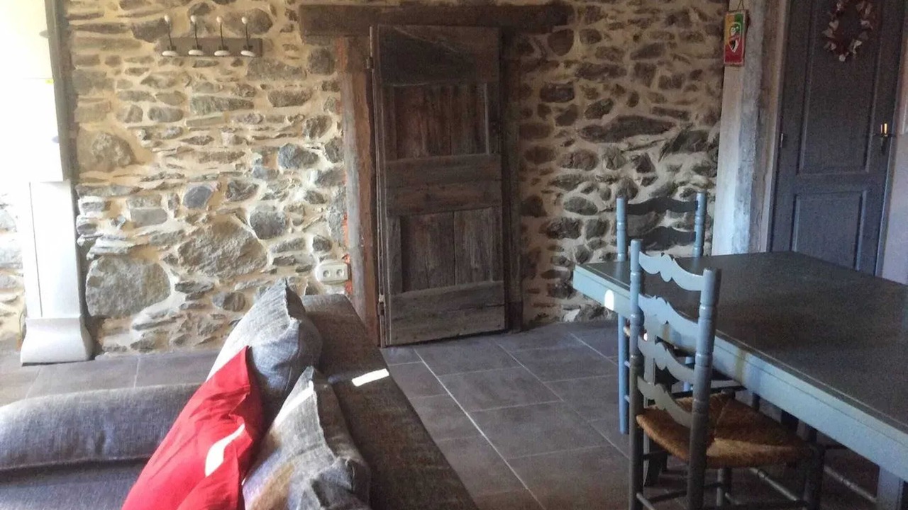 Photo of Livingroom in Ascou