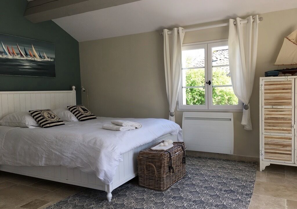 Photo of Bedroom in Saint-Pantaleon