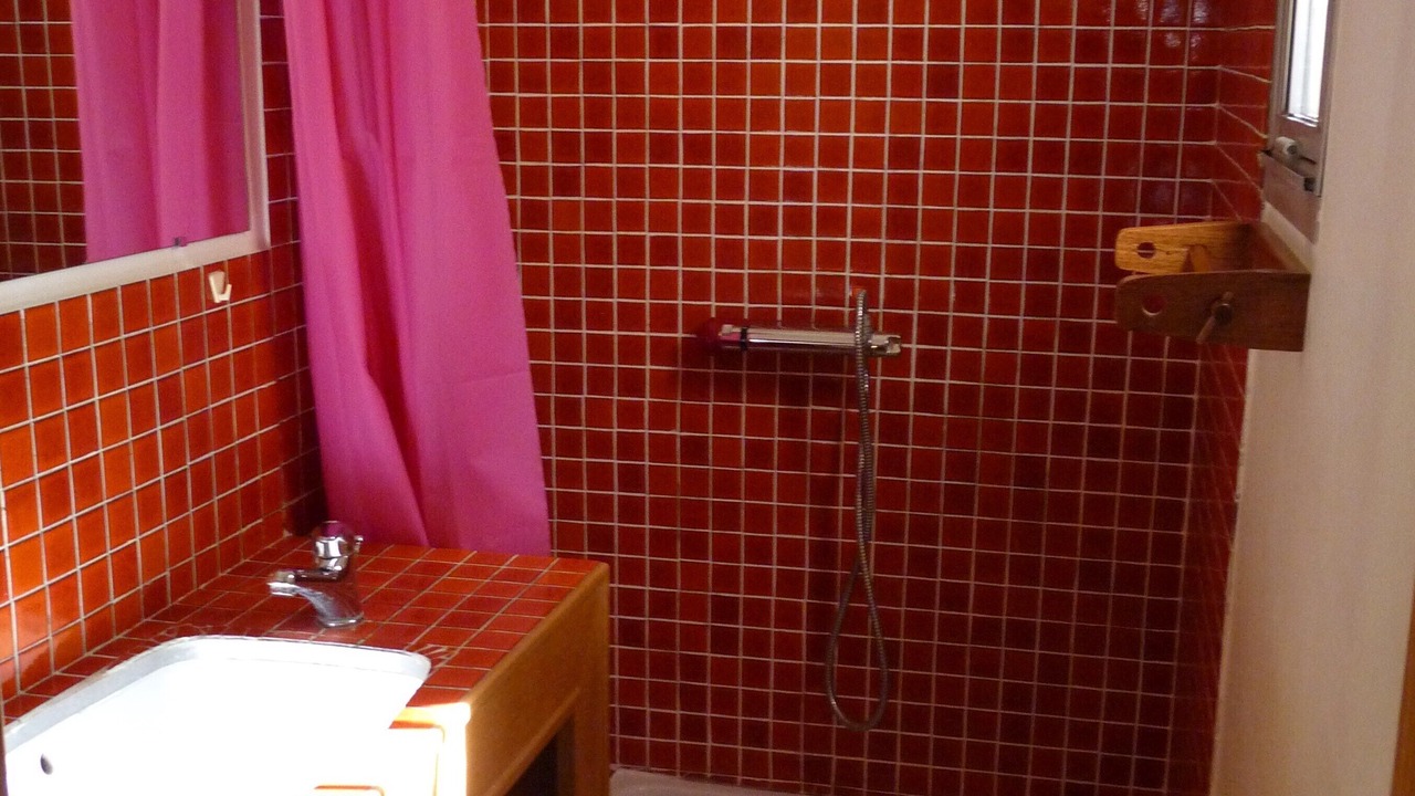 Photo of Bathroom in Faucon
